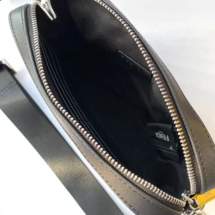Affordable Compact Leather In Camera Logo ROMA Black Fendi Calf Case 0322